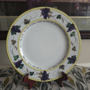 1998 Decorative Grape Vine Plate with Yellow Rim